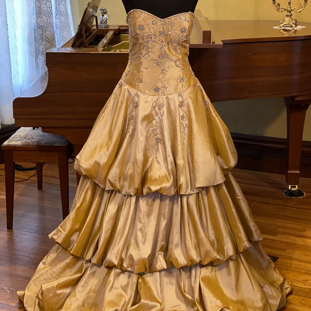 Ballgown